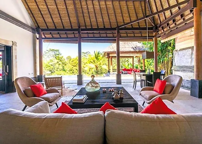 Comfortable 1 Bedroom Private Mountain View Villa *