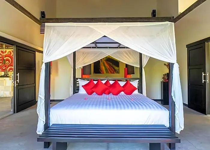 Comfortable 1 Bedroom Private Mountain View Villa Kelusa